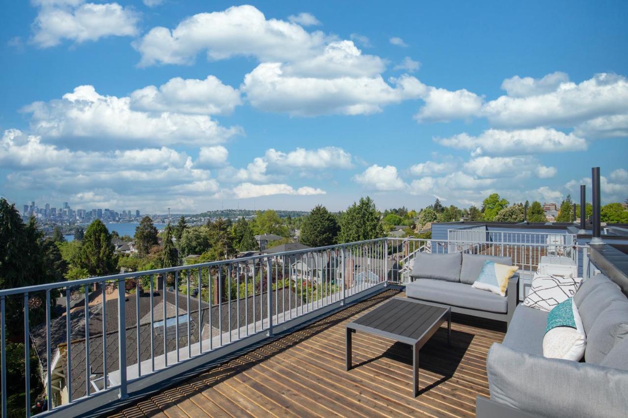 Rooftop Patio With Waterview, Private Garden & Grill 3Br 3Ba- Modern Cityscape ซีแอตเทิล ภายนอก รูปภาพ